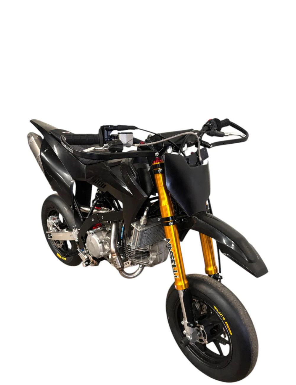 TCB XF SUPERMOTO